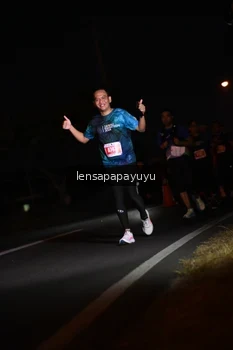 Runner Photo 4931135