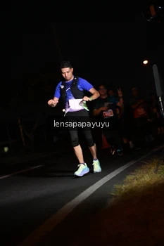 Runner Photo 4931137