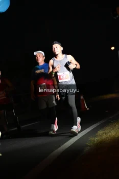 Runner Photo 4931168