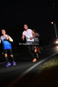 Runner Photo 4931258