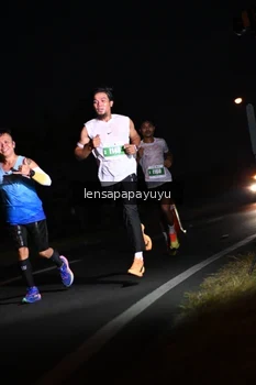 Runner Photo 4931264