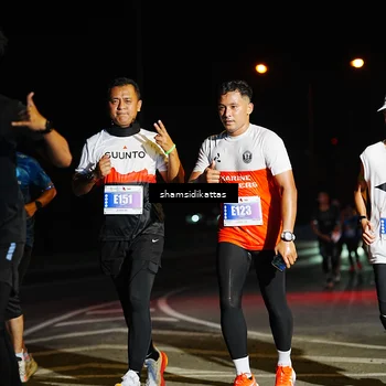 Runner Photo 4931363
