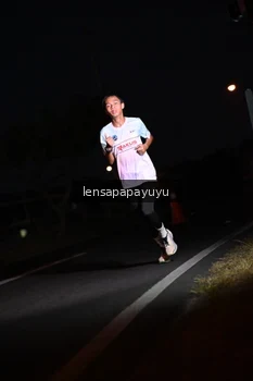 Runner Photo 4931389