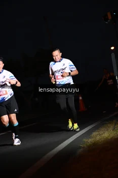 Runner Photo 4931487