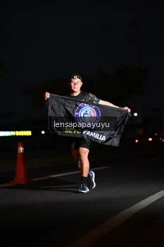 Runner Photo 4931505