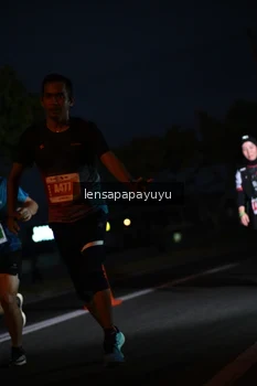 Runner Photo 4931518