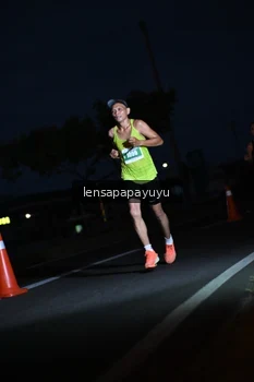 Runner Photo 4931534