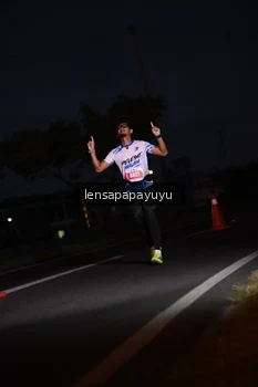 Runner Photo 4931556