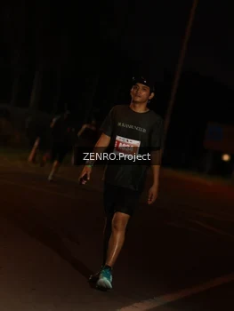 Runner Photo 4931575