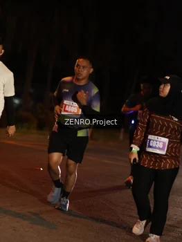 Runner Photo 4931597