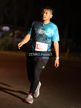 Runner Photo 4931635