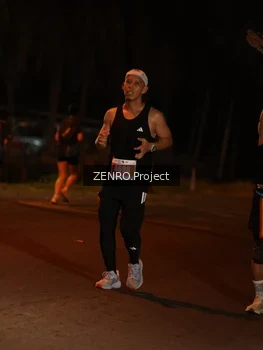 Runner Photo 4931674