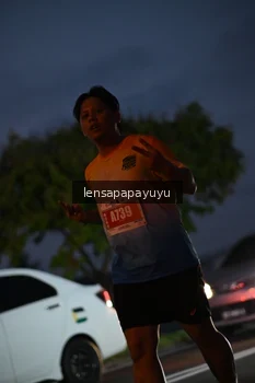 Runner Photo 4931784