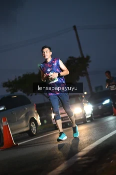 Runner Photo 4931885