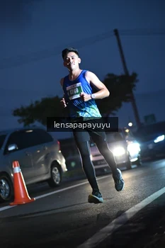 Runner Photo 4931893