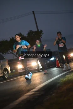 Runner Photo 4931947