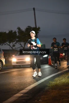 Runner Photo 4932025
