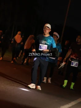 Runner Photo 4932059