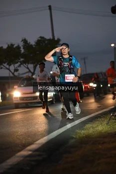Runner Photo 4932065