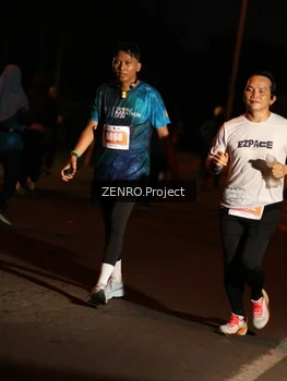 Runner Photo 4932165