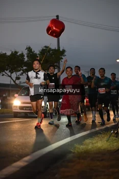 Runner Photo 4932171