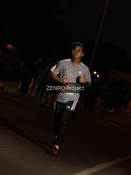 Runner Photo 4932176