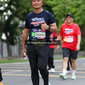 Runner Photo 49322