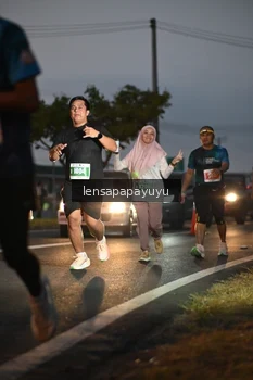 Runner Photo 4932221