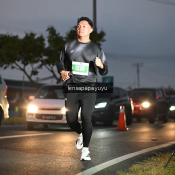 Runner Photo 4932241