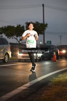 Runner Photo 4932249