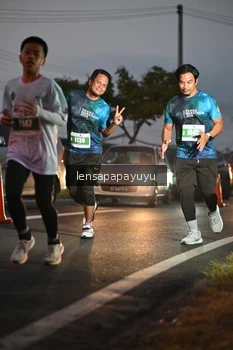 Runner Photo 4932259