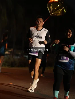 Runner Photo 4932285