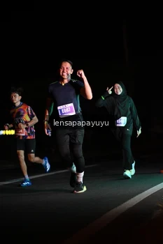 Runner Photo 4932342