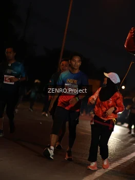 Runner Photo 4932349