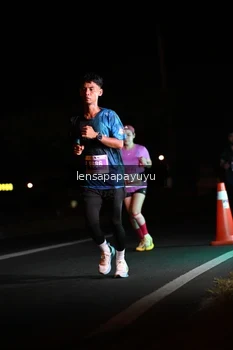 Runner Photo 4932354