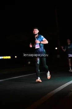 Runner Photo 4932356