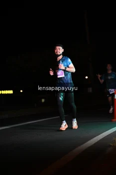 Runner Photo 4932357