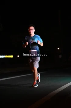 Runner Photo 4932386