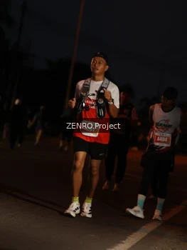 Runner Photo 4932396