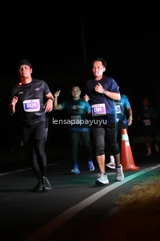 Runner Photo 4932420