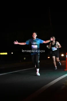 Runner Photo 4932455