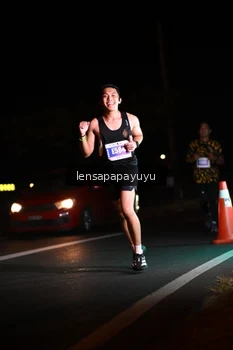 Runner Photo 4932460