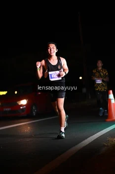 Runner Photo 4932465