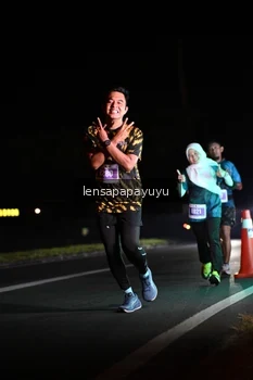 Runner Photo 4932472