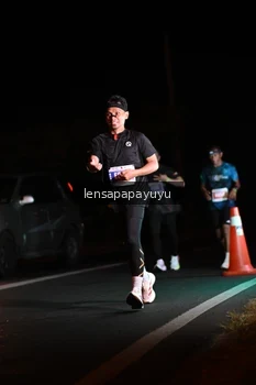 Runner Photo 4932489