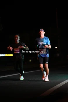 Runner Photo 4932497
