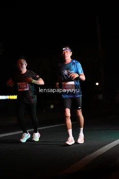 Runner Photo 4932499