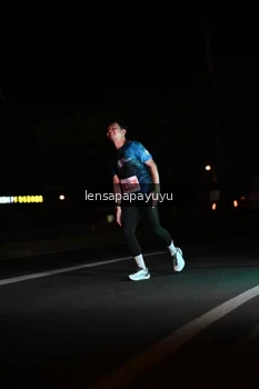 Runner Photo 4932504