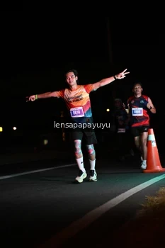 Runner Photo 4932511