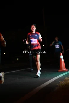 Runner Photo 4932516